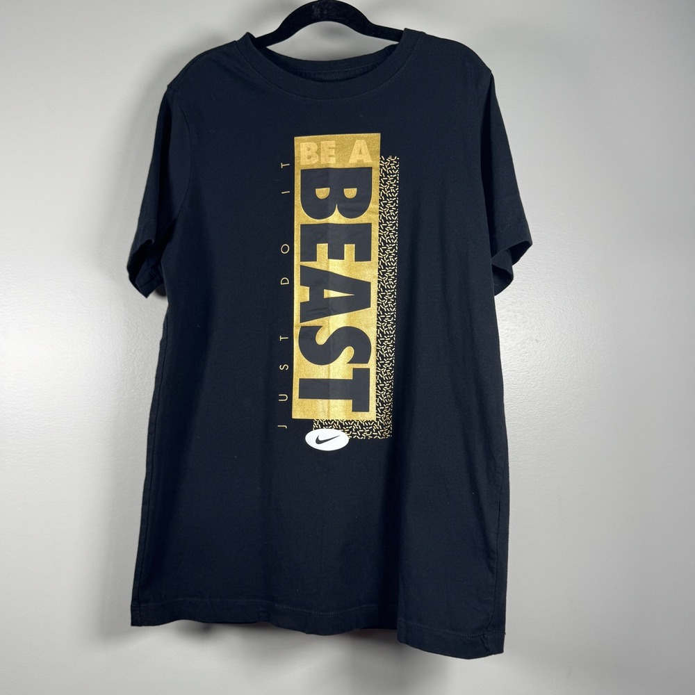 Nike Be A Beast Just Do It Graphic T-Shirt Black Gold Boys‎ L Athleisure Sporty